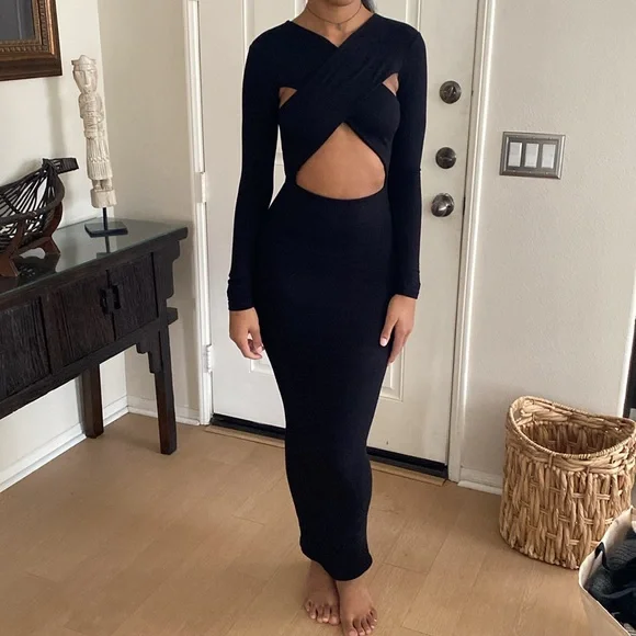 Naked Wardrobe black sleek dress - Picture 1 of 6